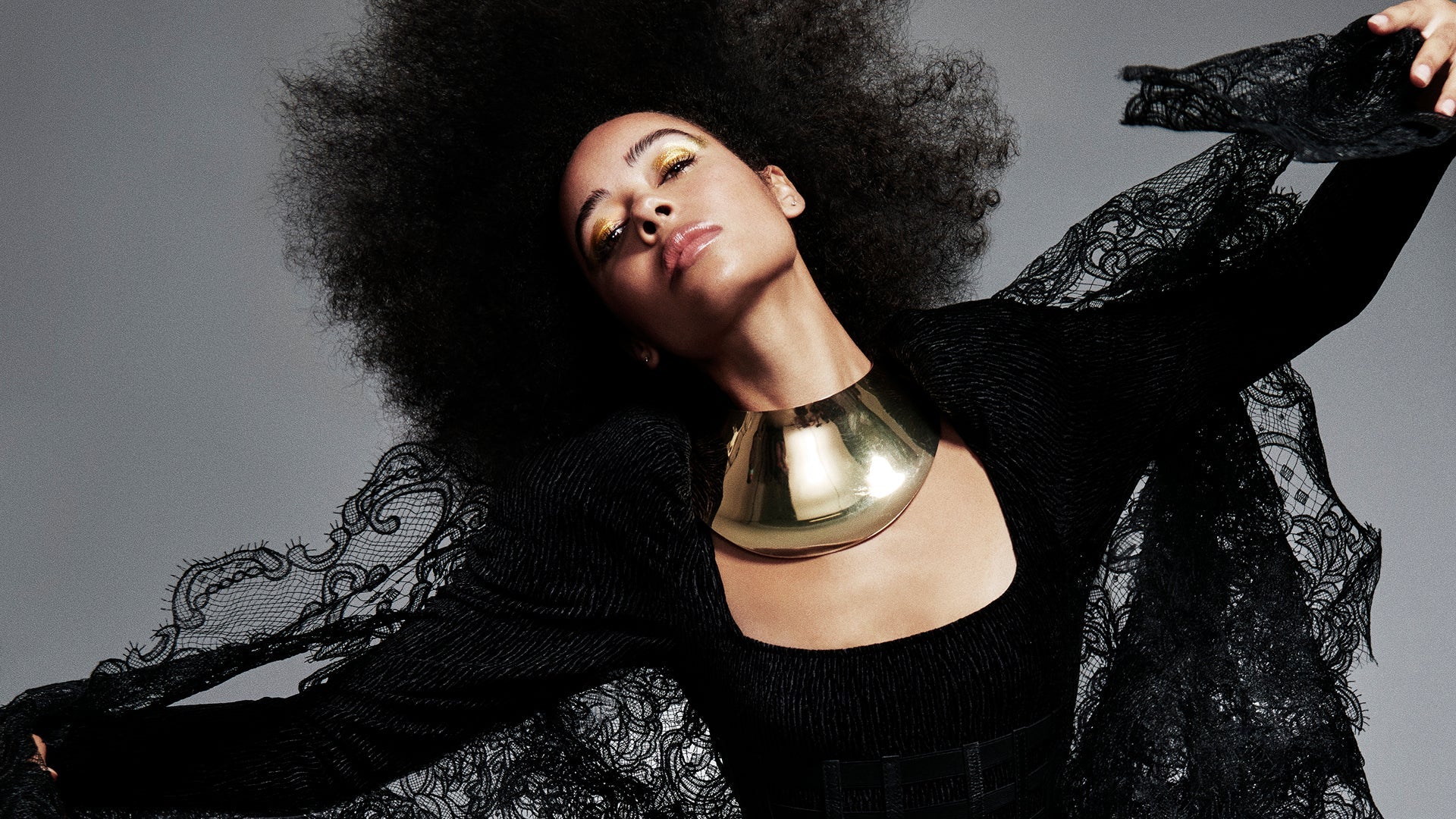 brunette model styled by Caterina Di Biase